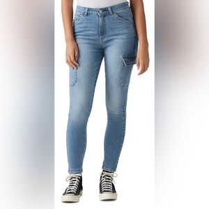 NWT LEVI’S 721 High-Rise Skinny Cargo Jeans size 28 X 30